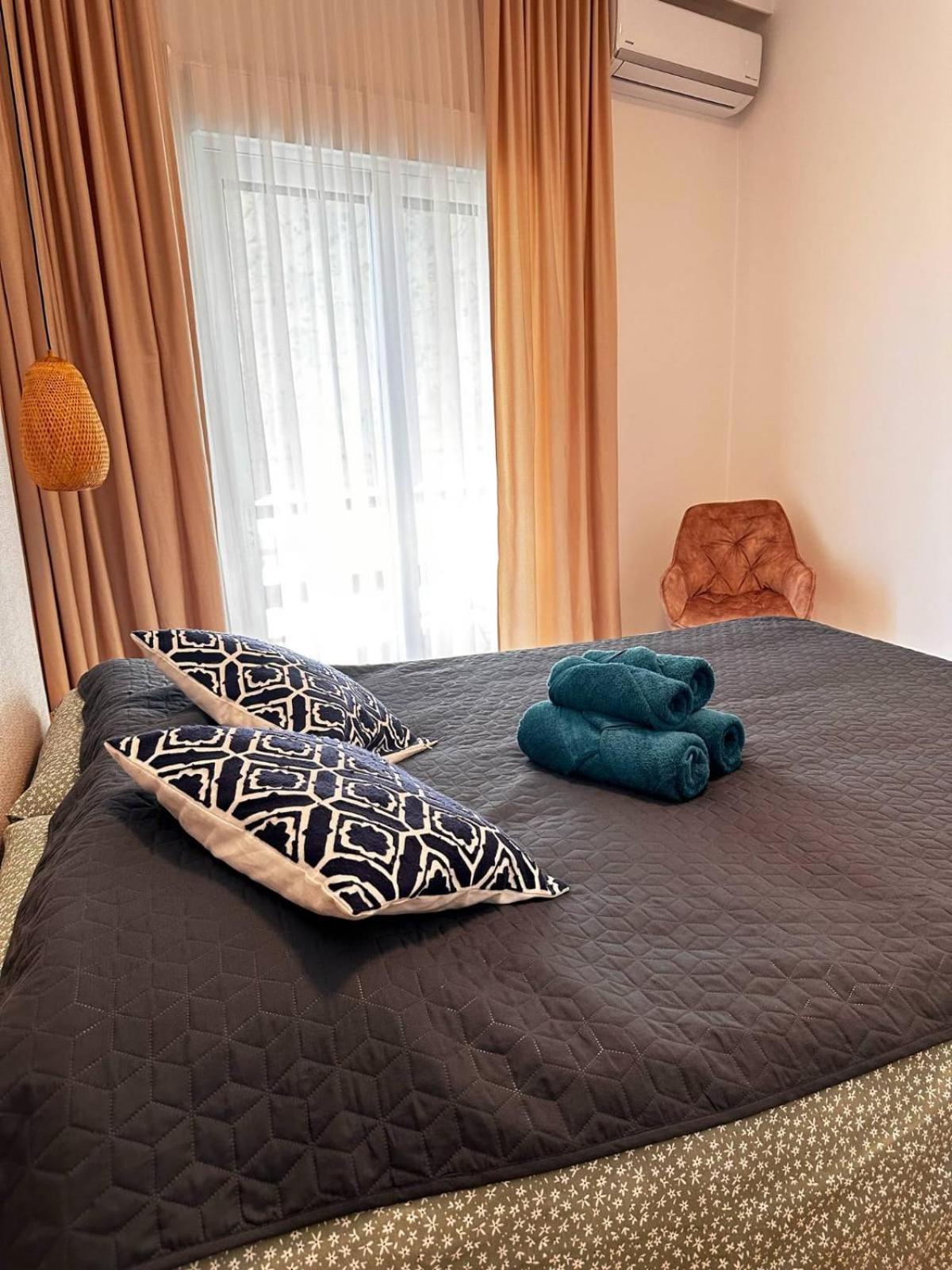 Sunrise Condo Chalkida Bagian luar foto